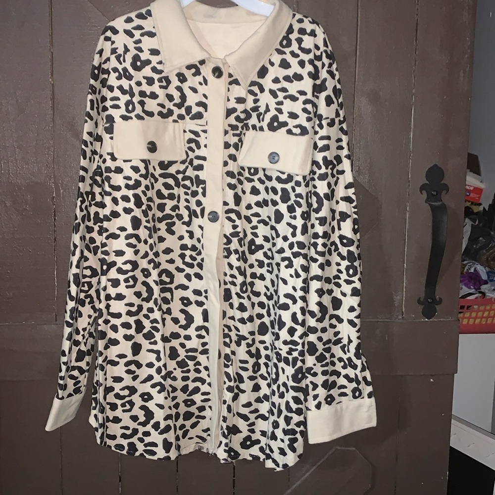 NEW- woman’s shirt/jacket